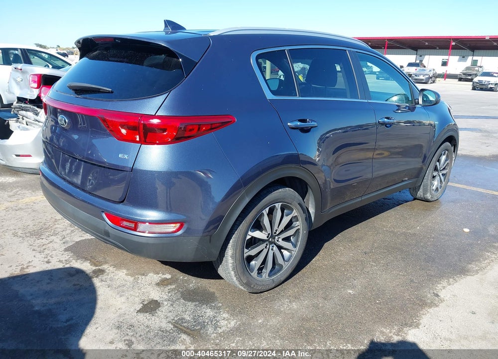 2017 KIA SPORTAGE EX VIN: KNDPNCAC7H7197990