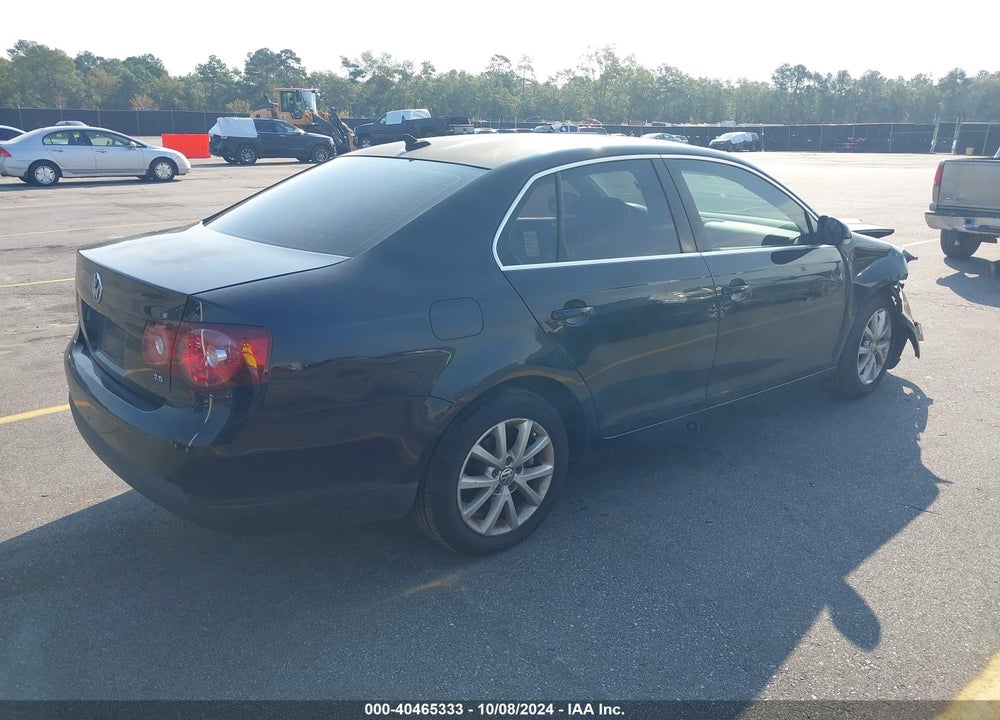 2010 VOLKSWAGEN JETTA SE VIN: 3VWRZ7AJ8AM060438
