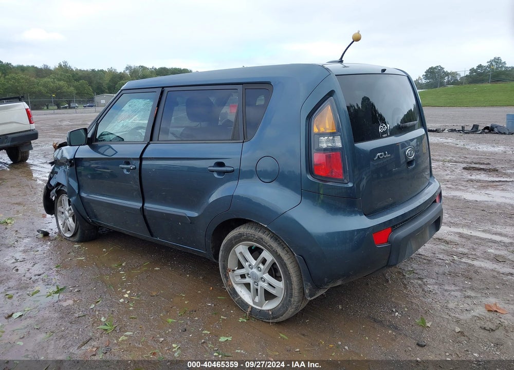 2011 KIA SOUL VIN: KNDJT2A23B7217415