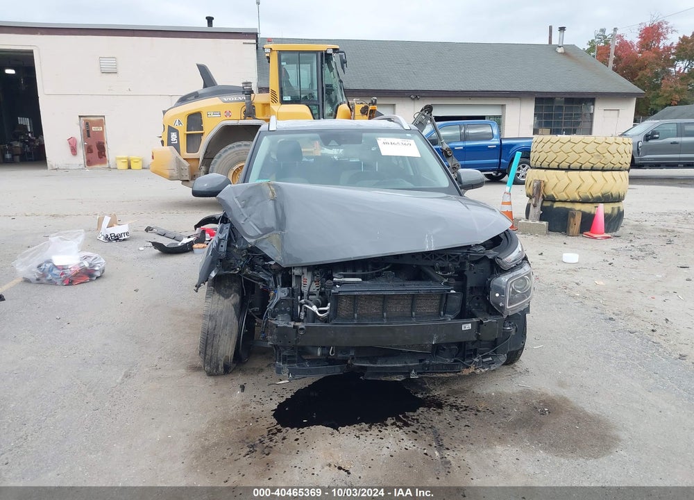 2022 HYUNDAI VENUE SEL VIN: KMHRC8A32NU189994