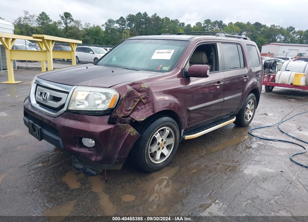 2010 HONDA PILOT TOURING VIN: 5FNYF4H82AB030641