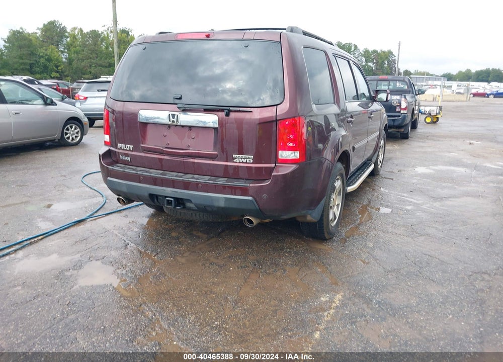 2010 HONDA PILOT TOURING VIN: 5FNYF4H82AB030641