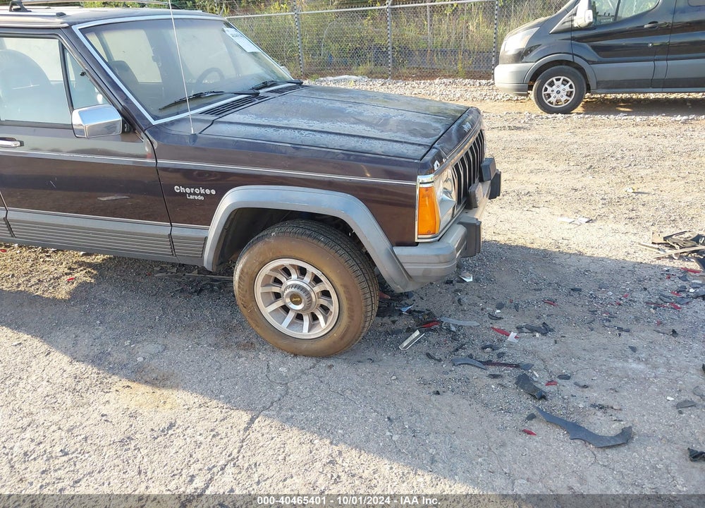 1989 JEEP CHEROKEE LAREDO VIN: 1J4FT58L4KL528357