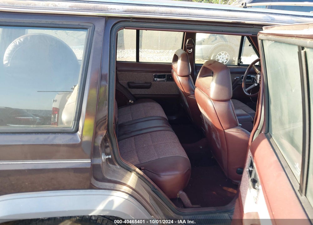 1989 JEEP CHEROKEE LAREDO VIN: 1J4FT58L4KL528357
