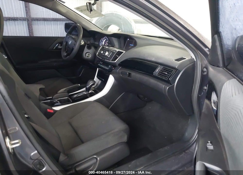 2017 HONDA ACCORD LX VIN: 1HGCR2F34HA148739