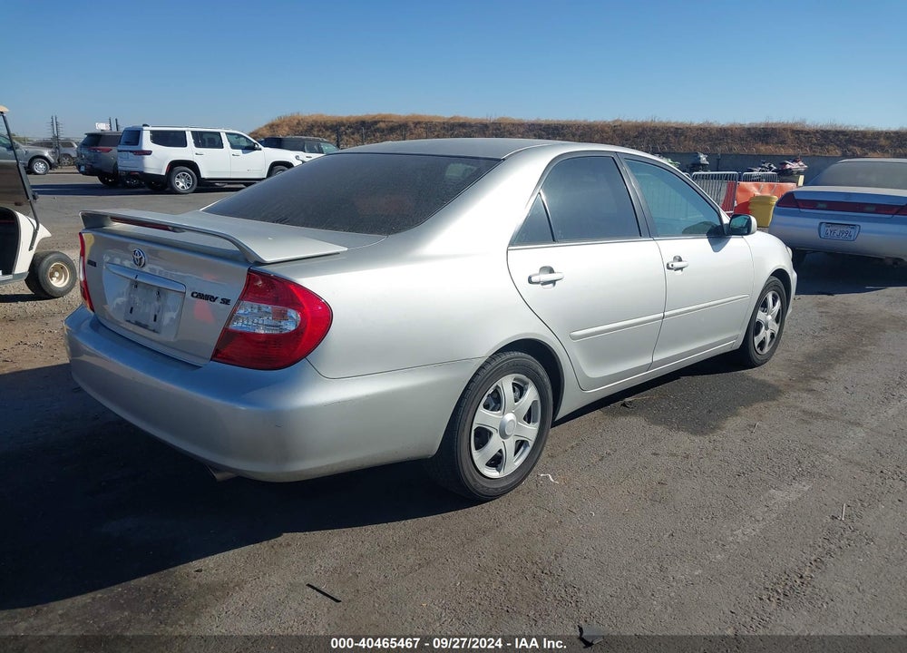 2004 TOYOTA CAMRY SE VIN: 4T1BE32K04U910817