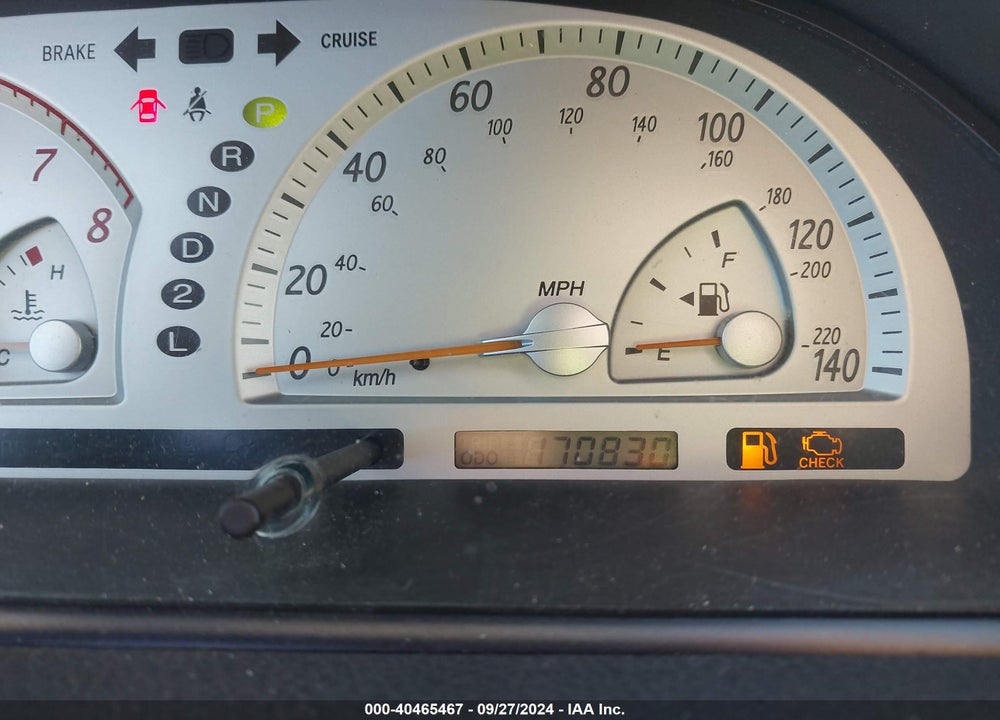 2004 TOYOTA CAMRY SE VIN: 4T1BE32K04U910817