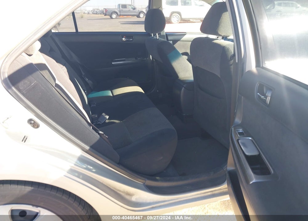 2004 TOYOTA CAMRY SE VIN: 4T1BE32K04U910817