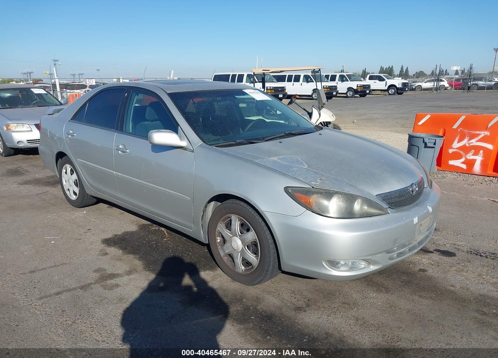 2004 TOYOTA CAMRY SE VIN: 4T1BE32K04U910817