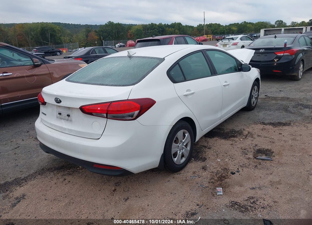 2017 KIA FORTE LX VIN: 3KPFK4A72HE073851