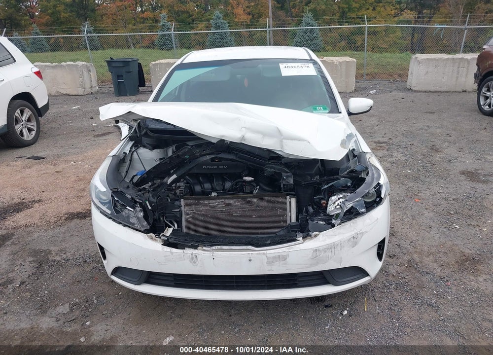 2017 KIA FORTE LX VIN: 3KPFK4A72HE073851