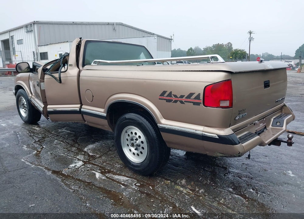 1997 CHEVROLET T10 LS SPORTSIDE VIN: 1GCDT19X2V8164163