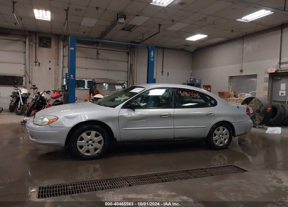 2003 FORD TAURUS LX VIN: 1FAFP52U23A122740