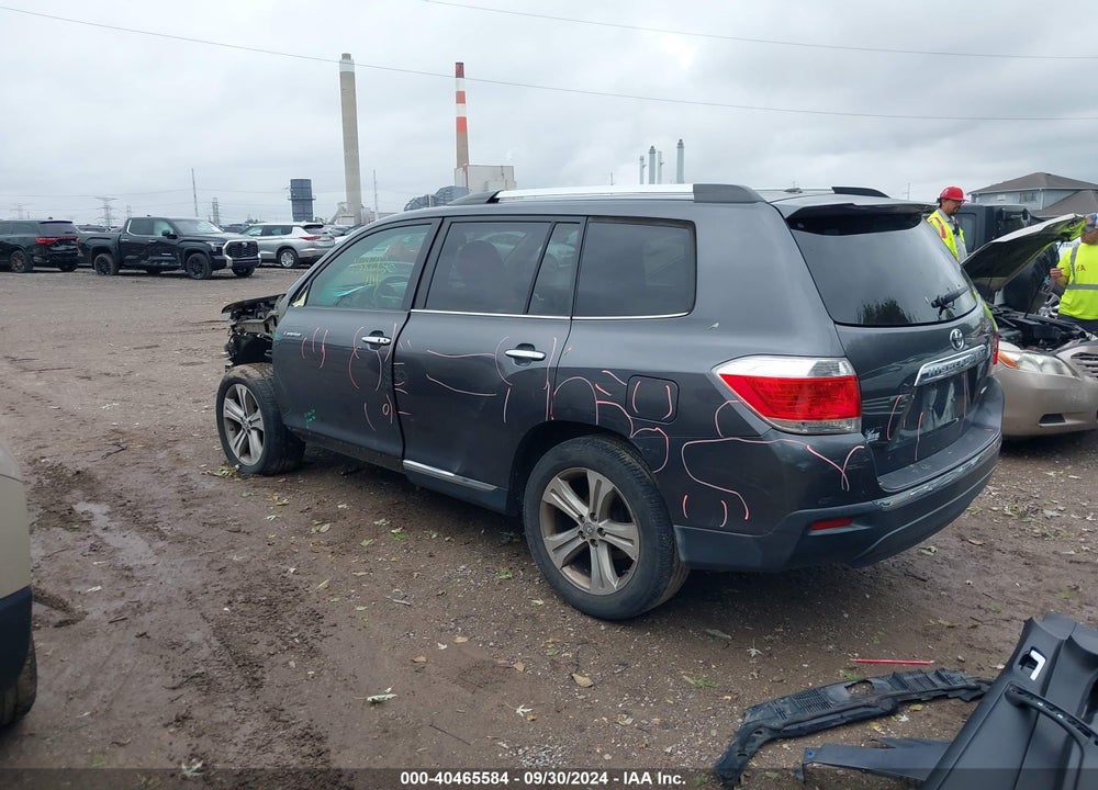 2011 TOYOTA HIGHLANDER LIMITED V6 VIN: 5TDDK3EH4BS091060