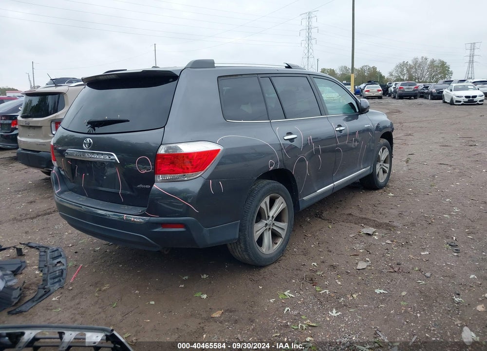 2011 TOYOTA HIGHLANDER LIMITED V6 VIN: 5TDDK3EH4BS091060
