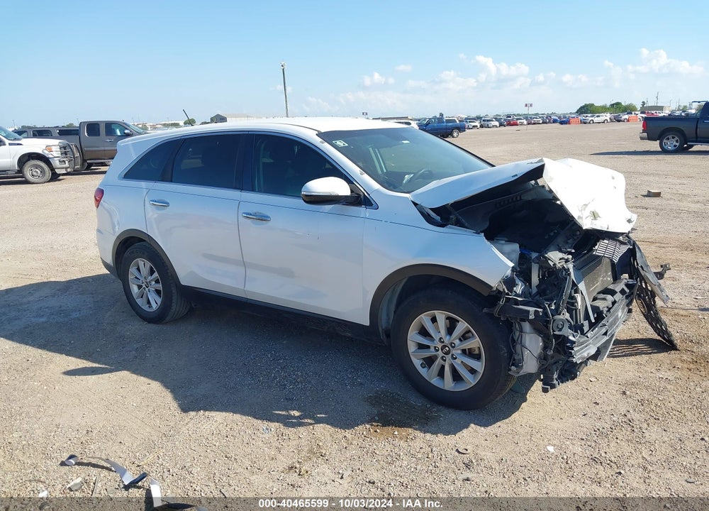 2019 KIA SORENTO 2.4L LX VIN: 5XYPG4A38KG574563