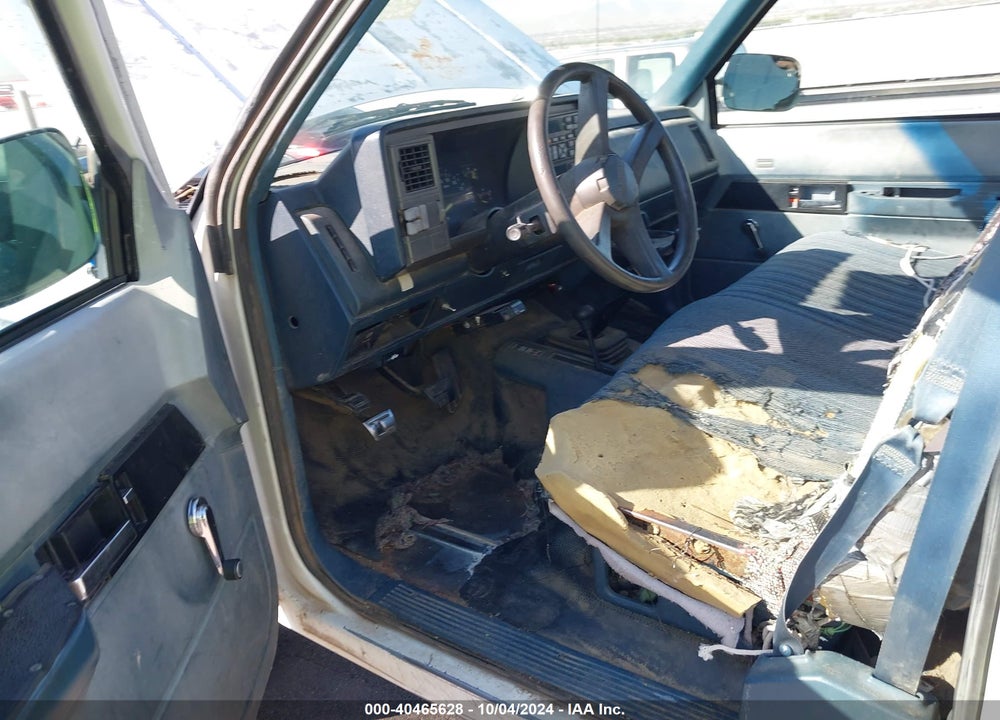 1993 CHEVROLET GMT-400 K2500 VIN: 1GCGK24K6PE186415