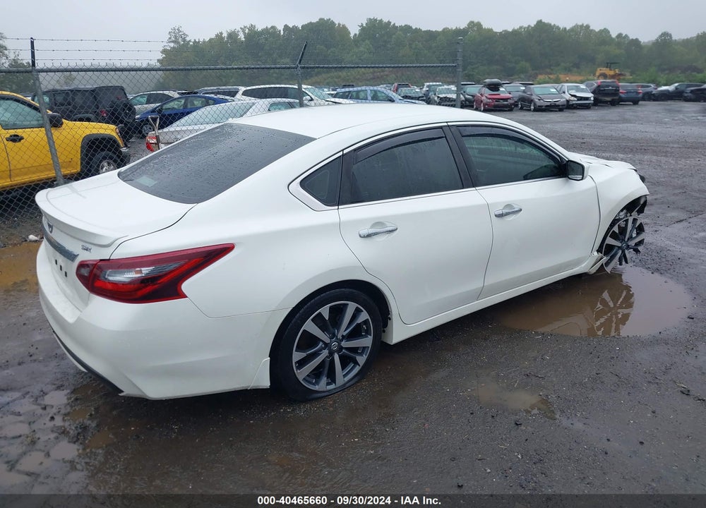 2017 NISSAN ALTIMA 2.5 SR VIN: 1N4AL3AP1HC136212