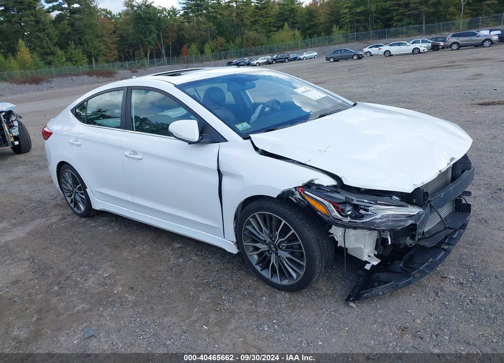 2017 HYUNDAI ELANTRA VIN: KMHD04LB9HU358378