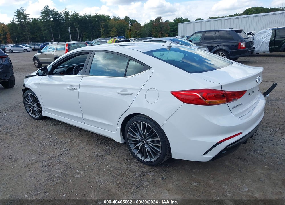 2017 HYUNDAI ELANTRA VIN: KMHD04LB9HU358378