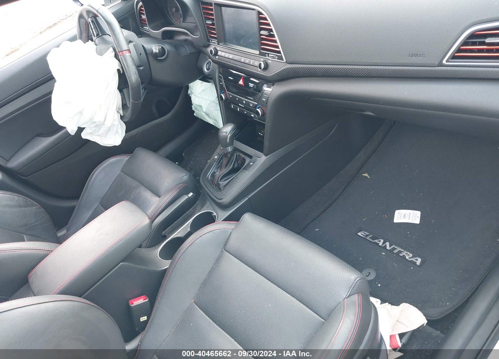 2017 HYUNDAI ELANTRA VIN: KMHD04LB9HU358378
