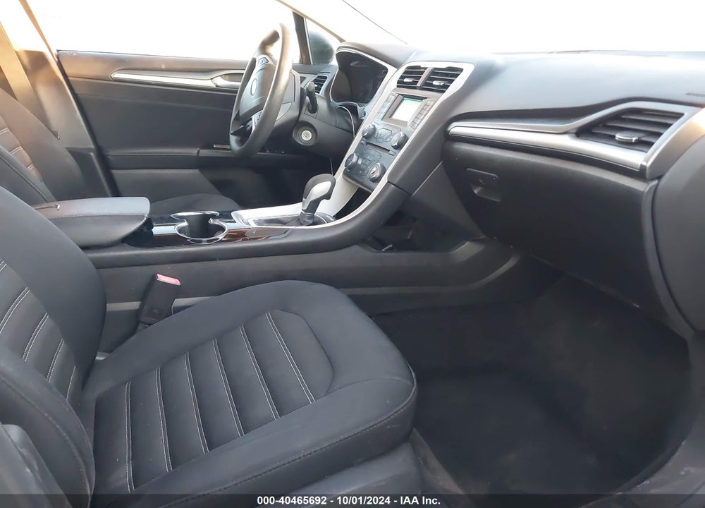 2015 FORD FUSION SE VIN: 3FA6P0H7XFR224558