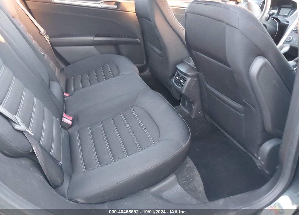2015 FORD FUSION SE VIN: 3FA6P0H7XFR224558