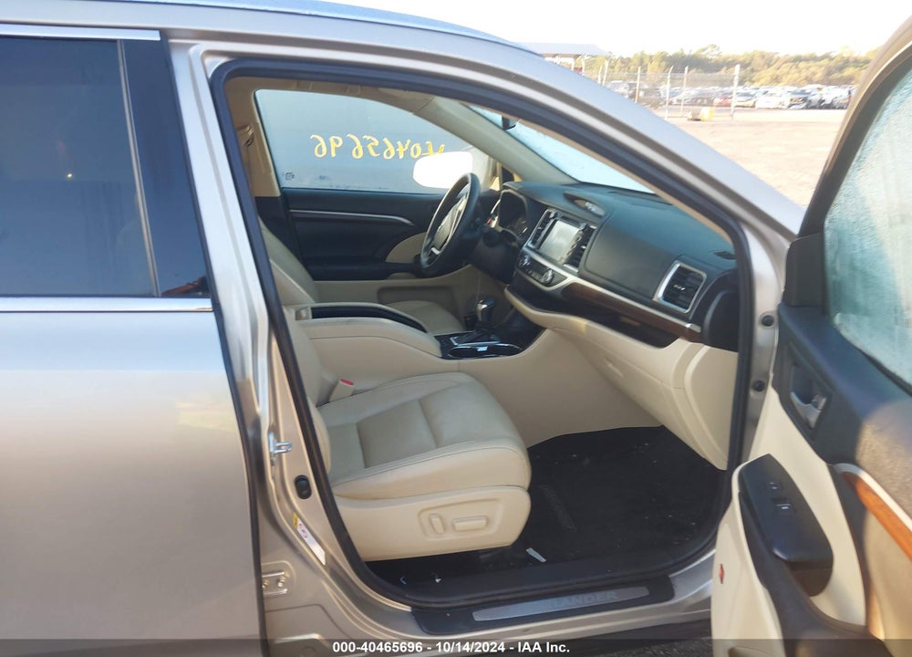 2016 TOYOTA HIGHLANDER LIMITED V6 VIN: 5TDYKRFH5GS127333
