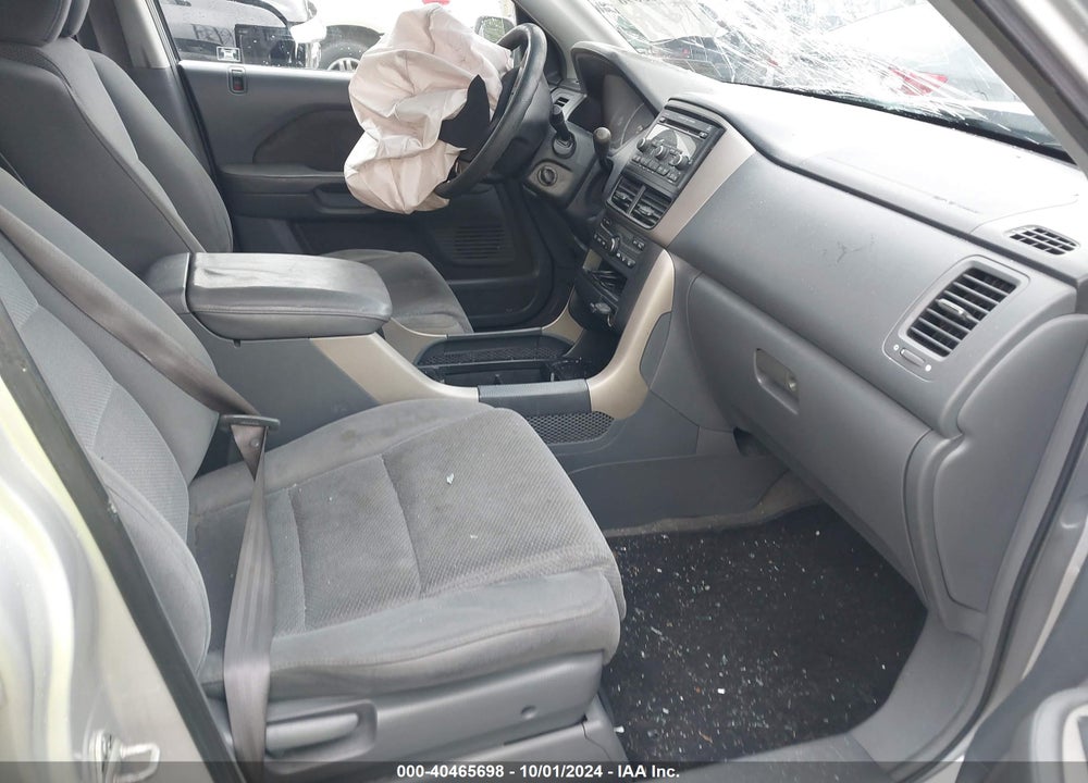 2007 HONDA PILOT EX VIN: 5FNYF18457B007715