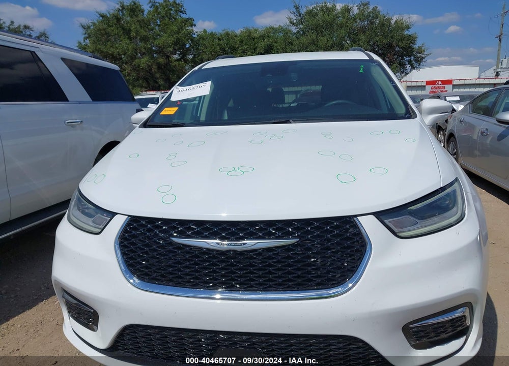 2022 CHRYSLER PACIFICA TOURING L VIN: 2C4RC1BG5NR178062