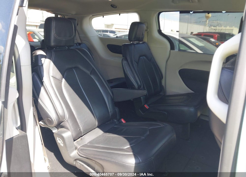 2022 CHRYSLER PACIFICA TOURING L VIN: 2C4RC1BG5NR178062