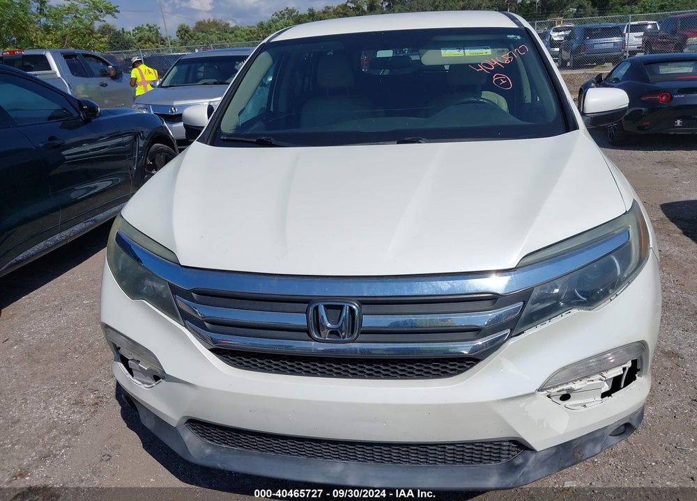 2017 HONDA PILOT EX VIN: 5FNYF5H33HB009043