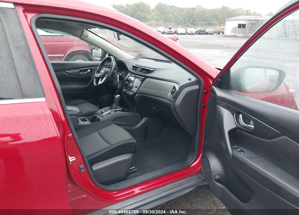 2017 NISSAN ROGUE SV VIN: JN8AT2MV9HW272881