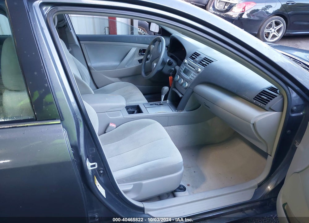 2009 TOYOTA CAMRY LE VIN: 4T1BE46K09U416092