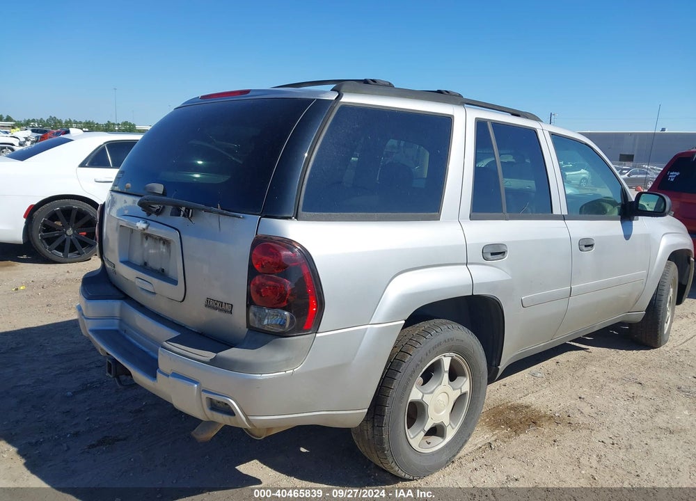 2007 CHEVROLET TRAILBLAZER LS VIN: 1GNDS13S472145353