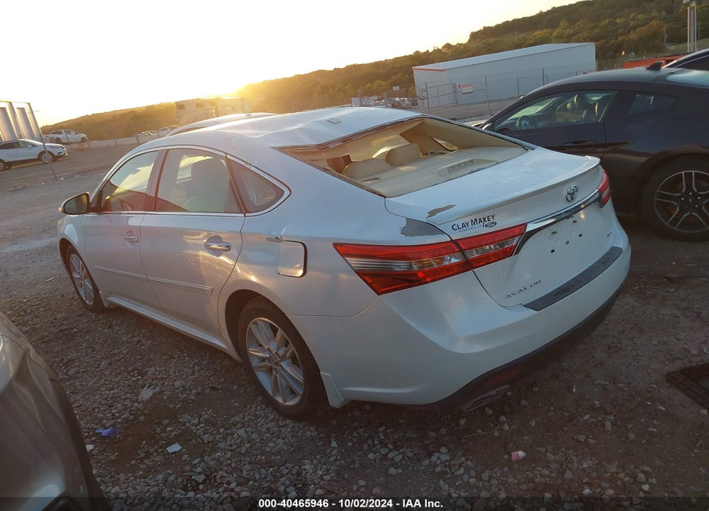 2015 TOYOTA AVALON XLE VIN: 4T1BK1EB8FU154200