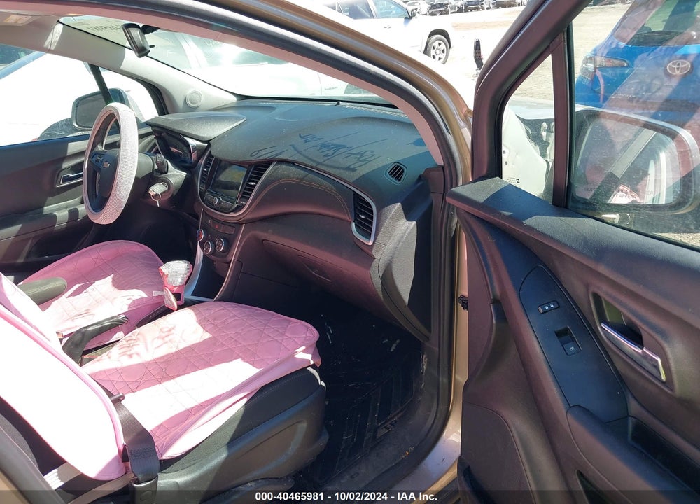 2018 CHEVROLET TRAX LT VIN: 3GNCJLSB8JL366116