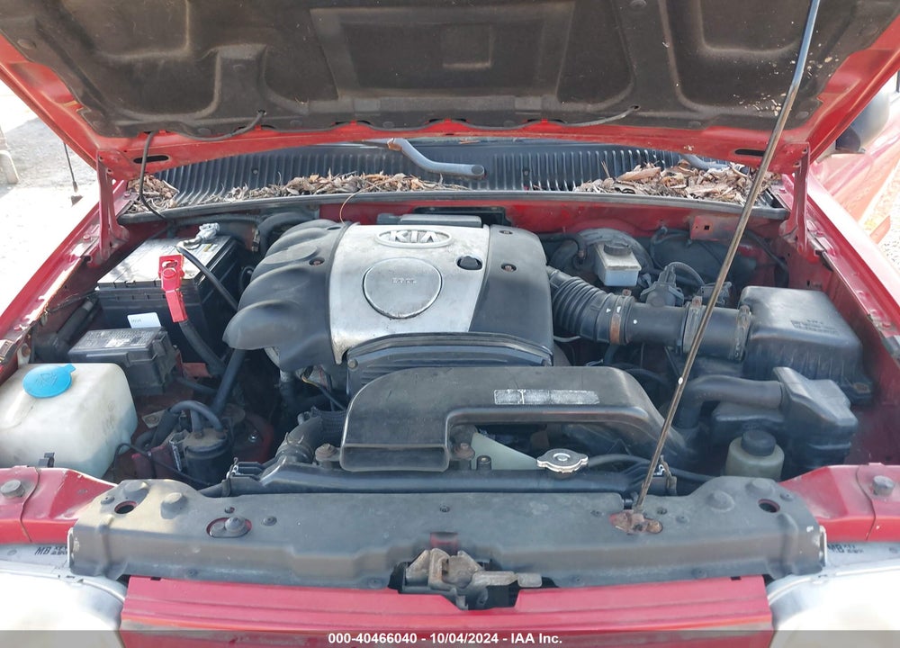 2002 KIA SPORTAGE VIN: KNDJB723425168924