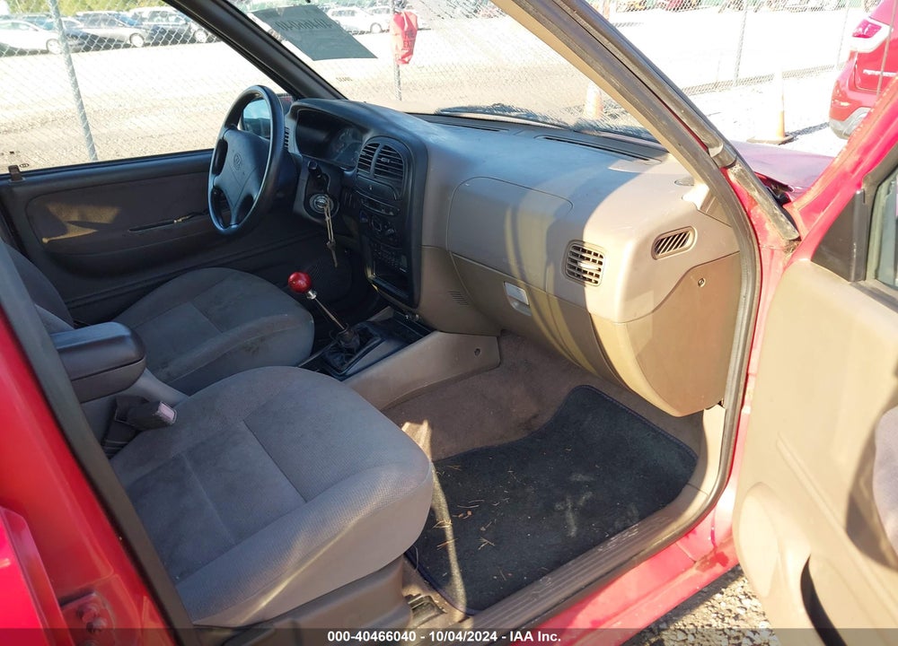 2002 KIA SPORTAGE VIN: KNDJB723425168924