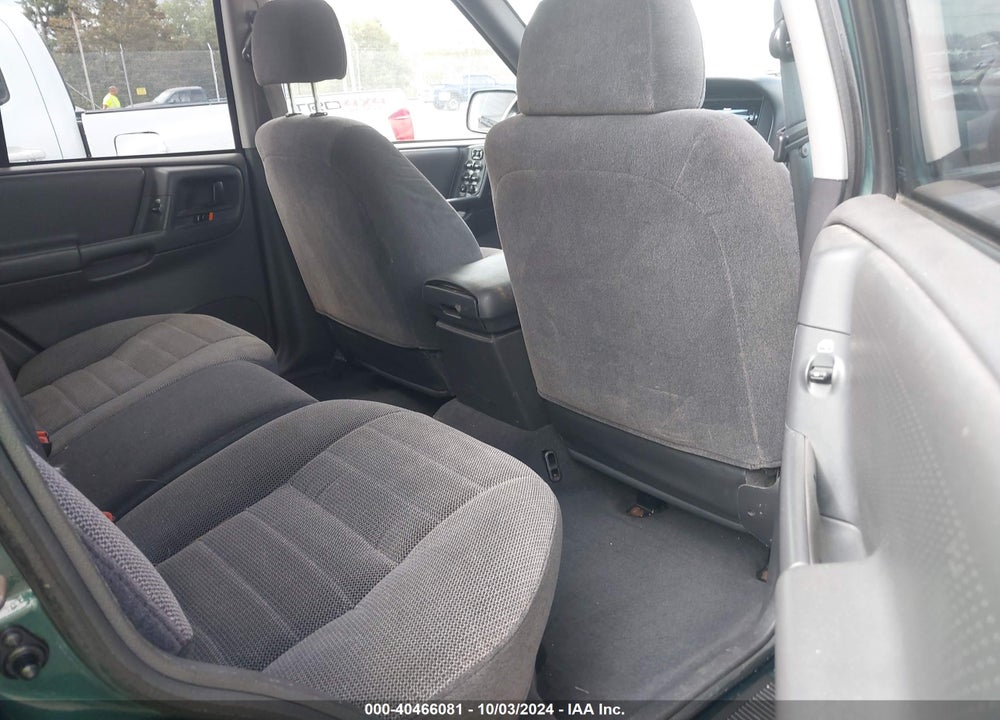 1998 JEEP GRAND CHEROKEE LAREDO VIN: 1J4GZ58Y2WC101733