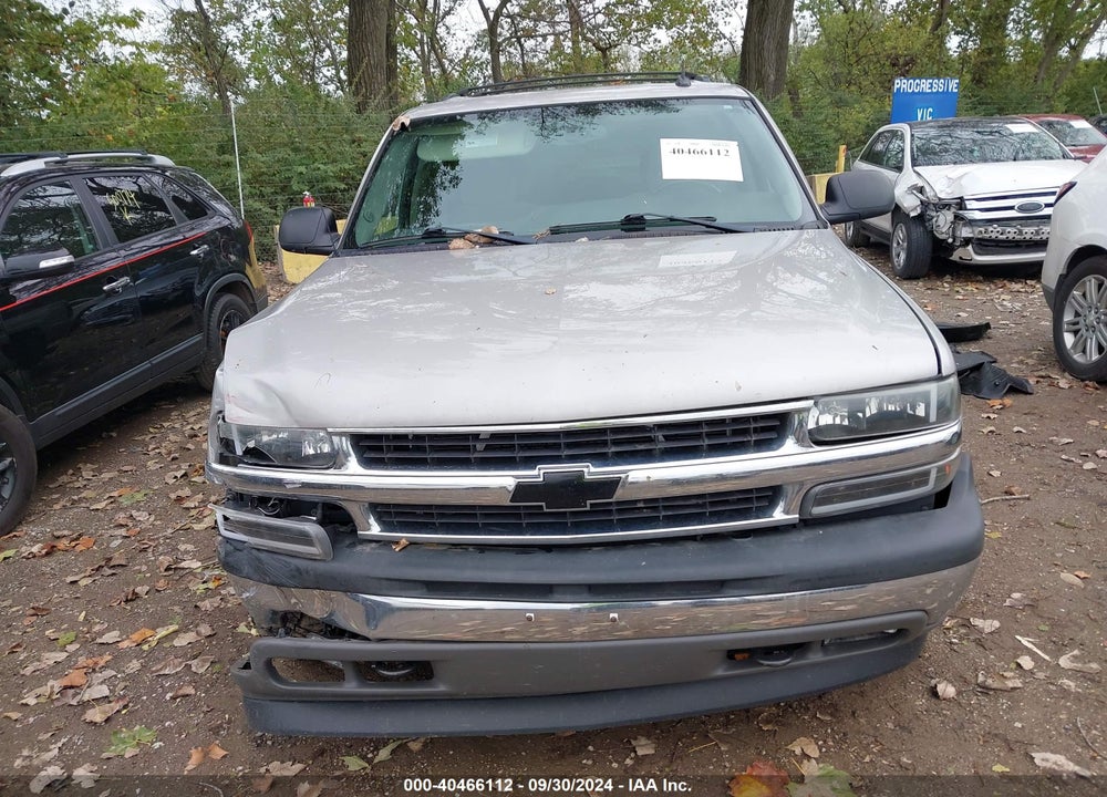 2005 CHEVROLET TAHOE LS VIN: 1GNEK13T75J226881