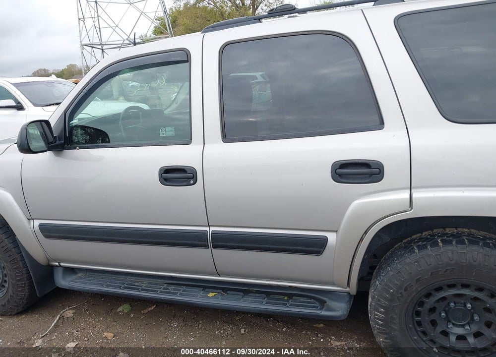 2005 CHEVROLET TAHOE LS VIN: 1GNEK13T75J226881