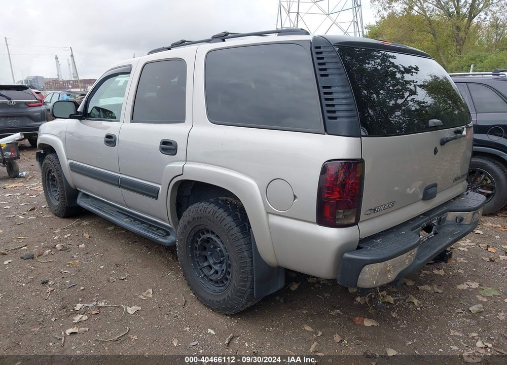 2005 CHEVROLET TAHOE LS VIN: 1GNEK13T75J226881