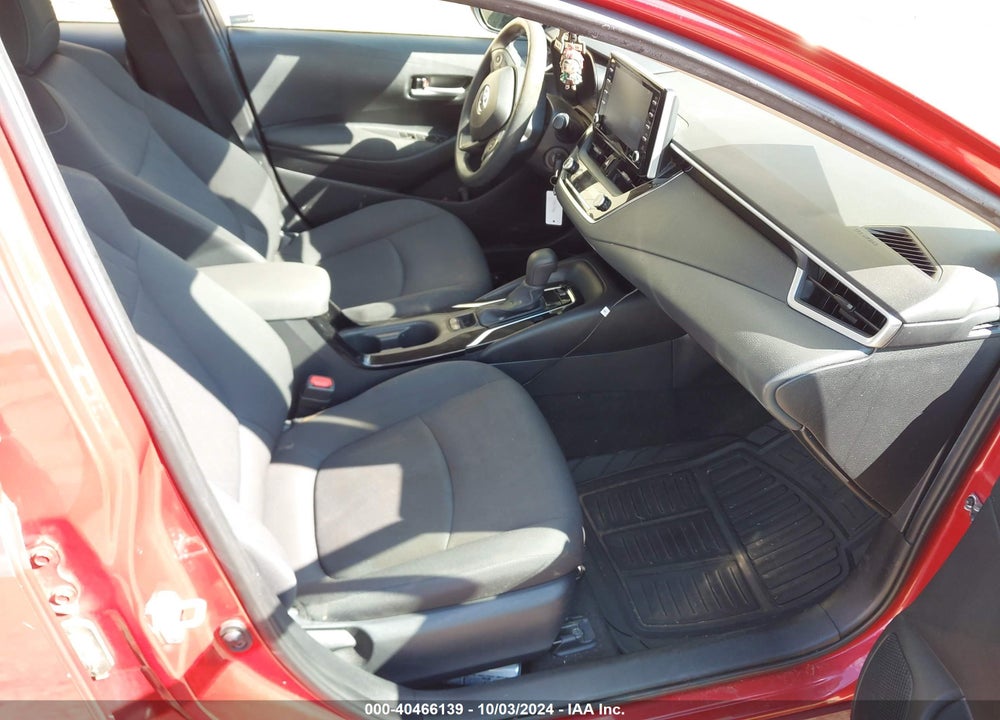 2021 TOYOTA COROLLA LE VIN: 5YFEPMAE9MP183008