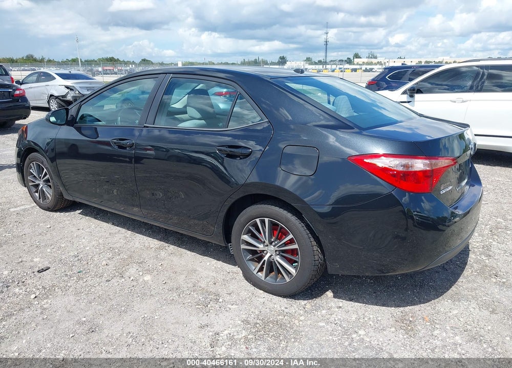 2018 TOYOTA COROLLA LE VIN: 5YFBURHE2JP745308