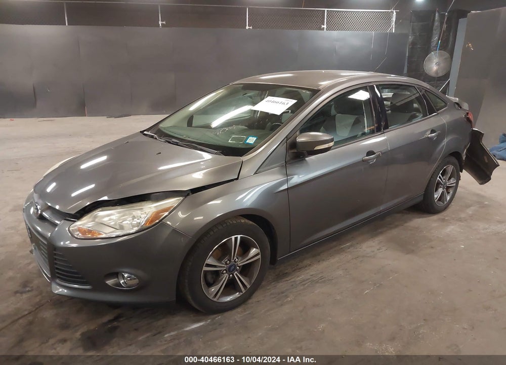 2014 FORD FOCUS SE VIN: 1FADP3F28EL424710