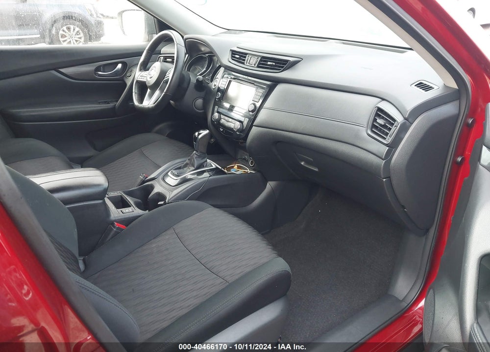 2018 NISSAN ROGUE SV VIN: 5N1AT2MT3JC826641