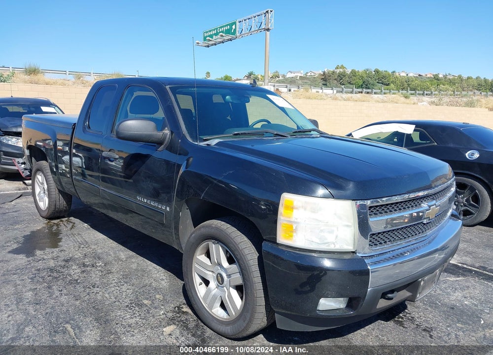2007 CHEVROLET SILVERADO 1500 LT1 VIN: 1GCEC19J77Z620350