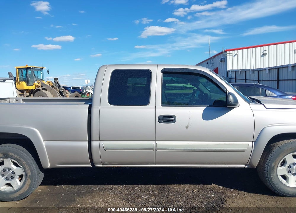 2005 CHEVROLET SILVERADO 1500 Z71 VIN: 1GCEK19B05Z340262