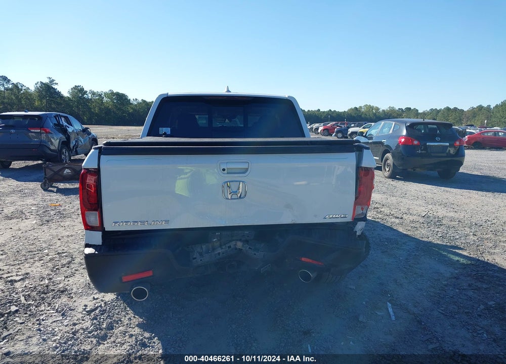 2022 HONDA RIDGELINE RTL VIN: 5FPYK3F50NB012117